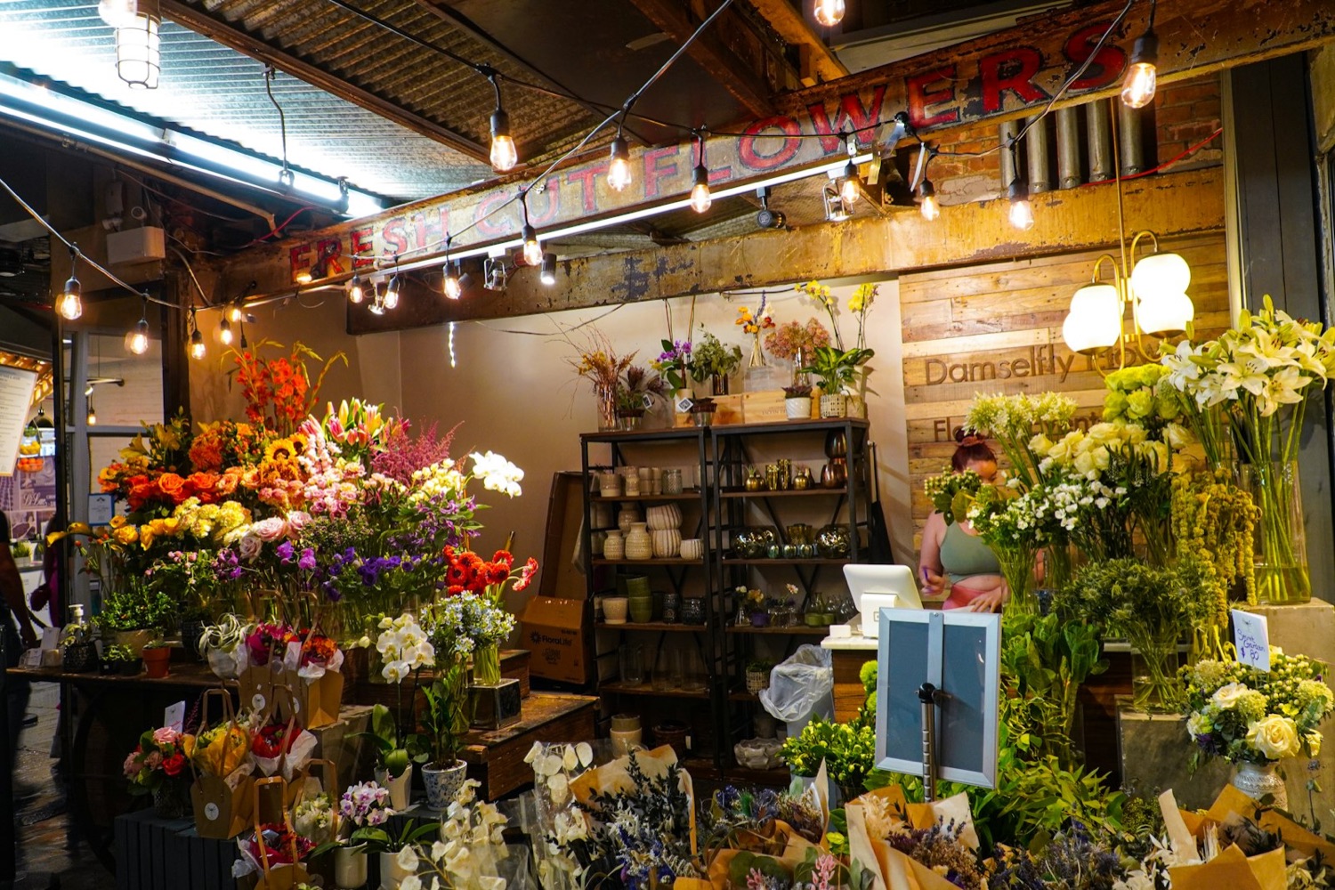 Intérieur d'une boutique de fleurs